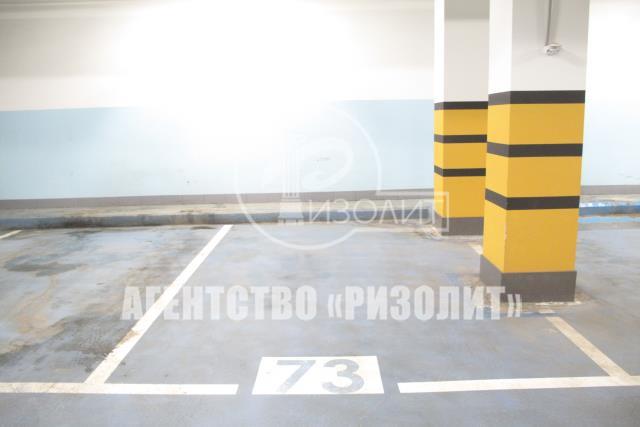 Машиноместо г. Москва, Пречистенская набережная, 17-19