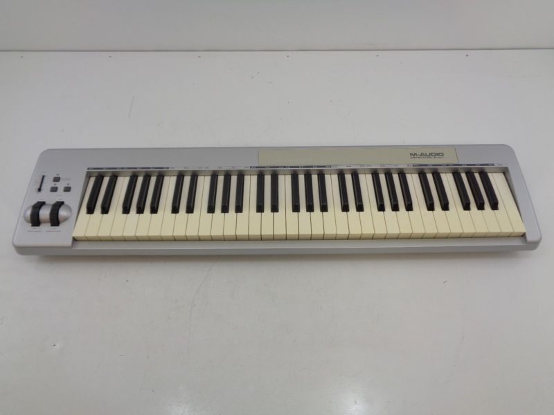M-AUDIO keystation 61es